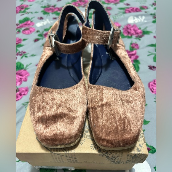 Free People Shoes - Mystic Mary Jane velvet flats.